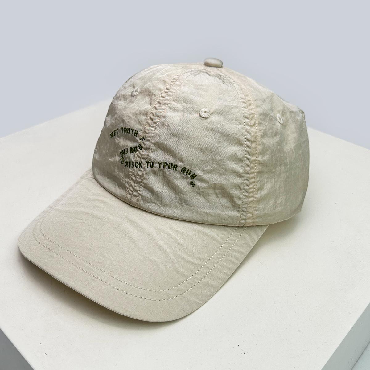 New Unisex Quick Drying Arc Embroidered Letters Baseball Hats Breathable Design Style Sunshade Peaked Caps Versatile Fashion Ins 52-60cm
New Unisex Quick Drying Arc Embroidered Letters Baseball Hats Breathable Design Style Sunshade Peaked Caps Versatile Fashion Ins 52-60cm