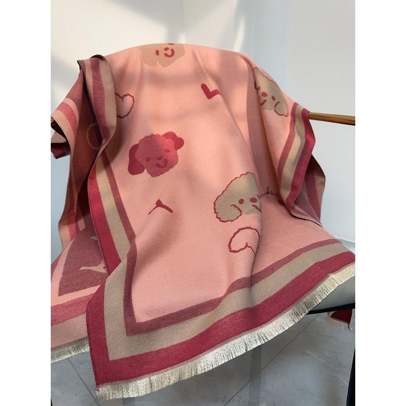 Double Sided Multicolored Faux Cashmere Scarf for Women in Winter Korean Version Versatile and Multi Functional Shawl Neck 190*65cm
Double Sided Multicolored Faux Cashmere Scarf for Women in Winter Korean Version Versatile and Multi Functional Shawl Neck 190*65cm