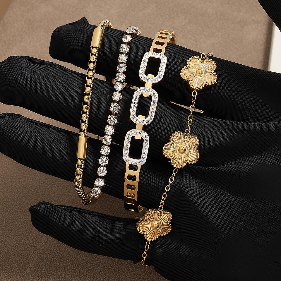 ZAKOL 3Pcs Gold Color Stainless Steel Stacked Bracelet Bangles for Women Geometric Five-Leaf Flower Zircon inlaid Bracelet Gift
ZAKOL 3Pcs Gold Color Stainless Steel Stacked Bracelet Bangles for Women Geometric Five-Leaf Flower Zircon inlaid Bracelet Gift