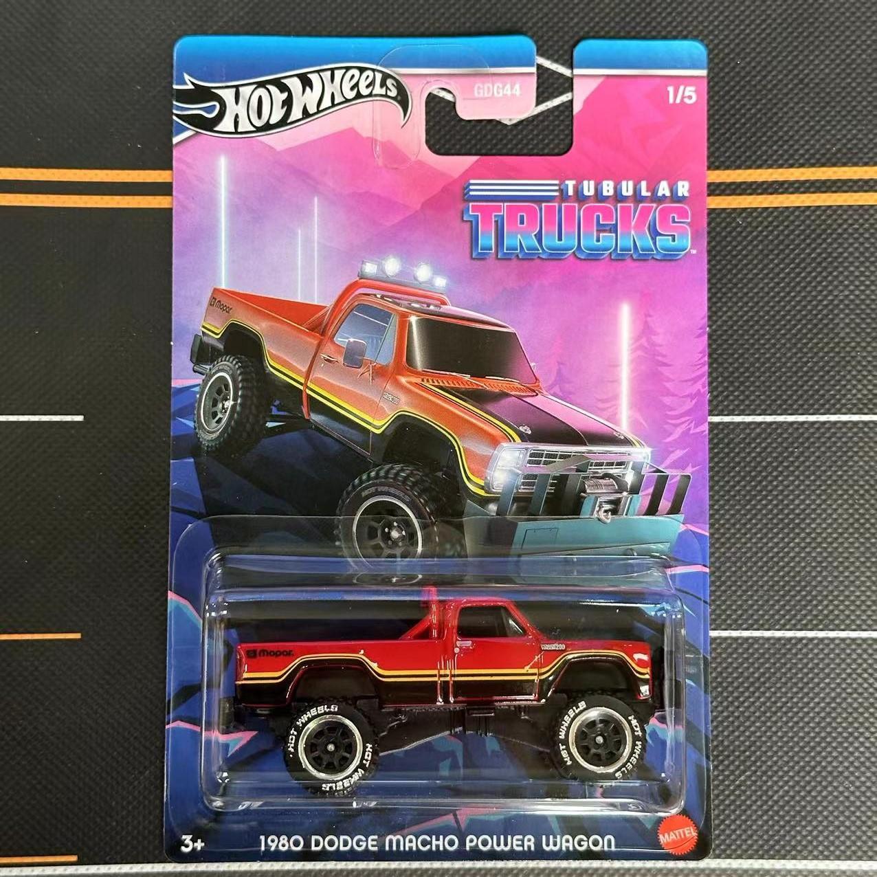 Hot Wheels Серія Silver Label GDG44 Симуляційний автомобіль HRT81 Маленький автомобіль Модель з литого сплаву Відсік
Hot Wheels Серія Silver Label GDG44 Симуляційний автомобіль HRT81 Маленький автомобіль Модель з литого сплаву Відсік