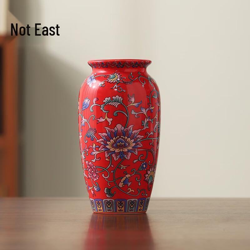 New Chinese Style Enamel Ceramic Flower Vase
New Chinese Style Enamel Ceramic Flower Vase