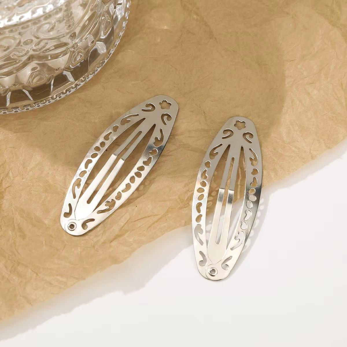 Alloy Sliver Hair Clip Girls Sk2 Rave Hairpin Side Clip For Women Wash Face Simple Headwear Hair Accessories Korean Hair Clip
Alloy Sliver Hair Clip Girls Sk2 Rave Hairpin Side Clip For Women Wash Face Simple Headwear Hair Accessories Korean Hair Clip