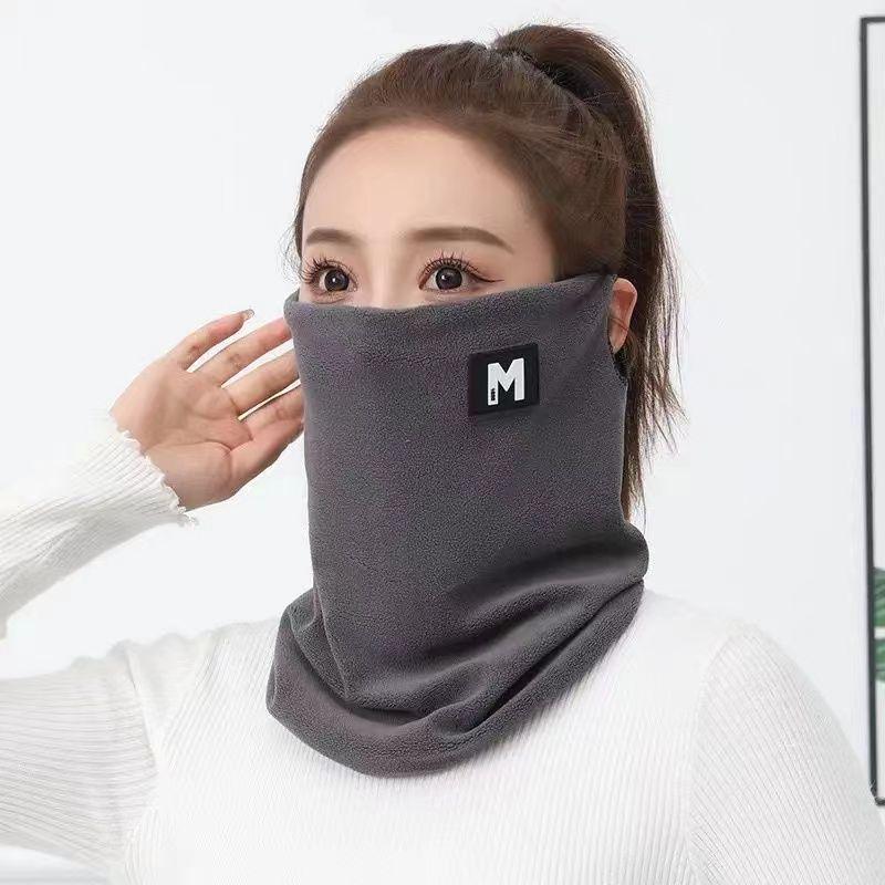 Thickened Windproof Neck Gaiter and Face Shield for Autumn & Winter, Unisex Cold Protection for Outdoor Cycling One Size
Thickened Windproof Neck Gaiter and Face Shield for Autumn & Winter, Unisex Cold Protection for Outdoor Cycling One Size
