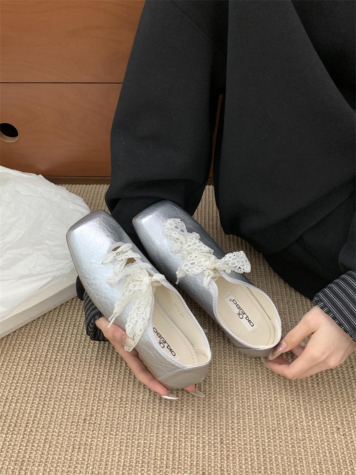 Ретро квадратный носок 2025 весна и осень новая обувь Мэри Джейн на плоской подошве женственность жареная улица старая бахрома шнуровка одинарная обувь 39
Ретро квадратный носок 2025 весна и осень новая обувь Мэри Джейн на плоской подошве женственность жареная улица старая бахрома шнуровка одинарная обувь 39