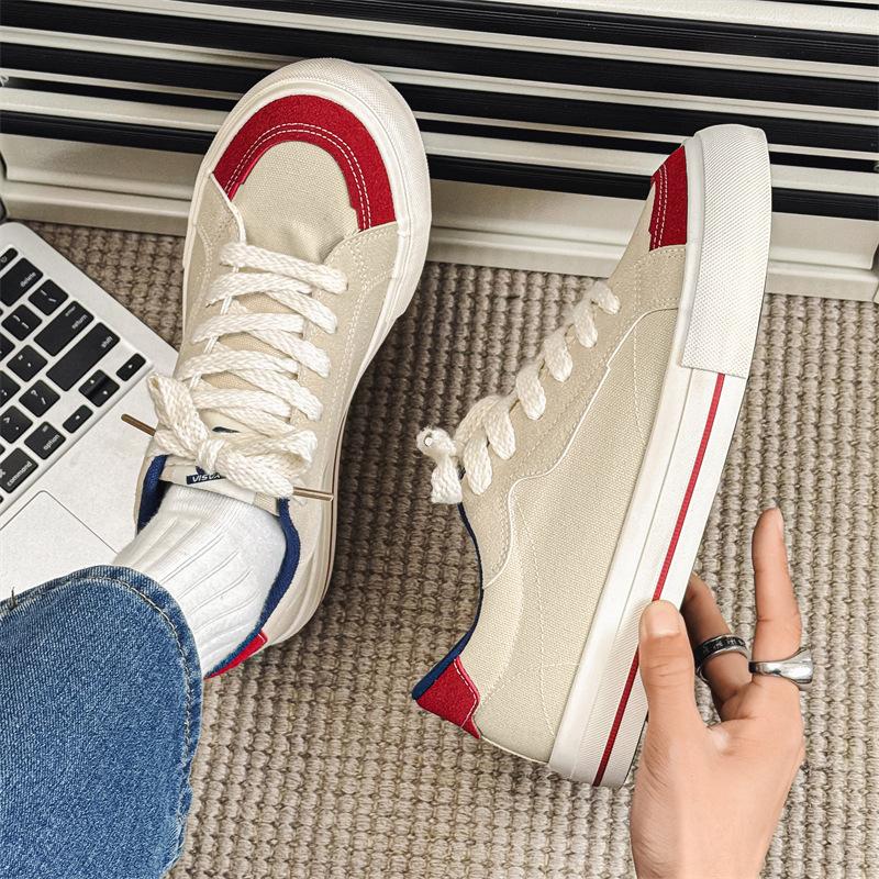 Spring men s canvas shoes Korean version of trend board shoes breathable contrasting color versatile student shoes men s casual trendy shoes 7968 44 чорний
Spring men s canvas shoes Korean version of trend board shoes breathable contrasting color versatile student shoes men s casual trendy shoes 7968 44 чорний