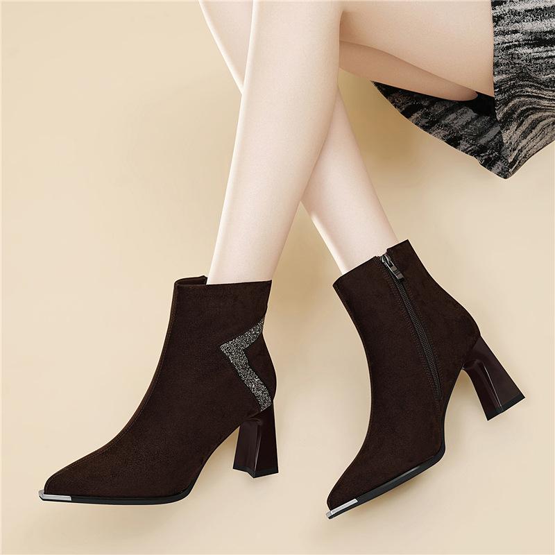 Frosted short boots women s autumn and winter new pointed thick heel boots velvet high heels fashion Martin boots cotton shoes 39
Frosted short boots women s autumn and winter new pointed thick heel boots velvet high heels fashion Martin boots cotton shoes 39