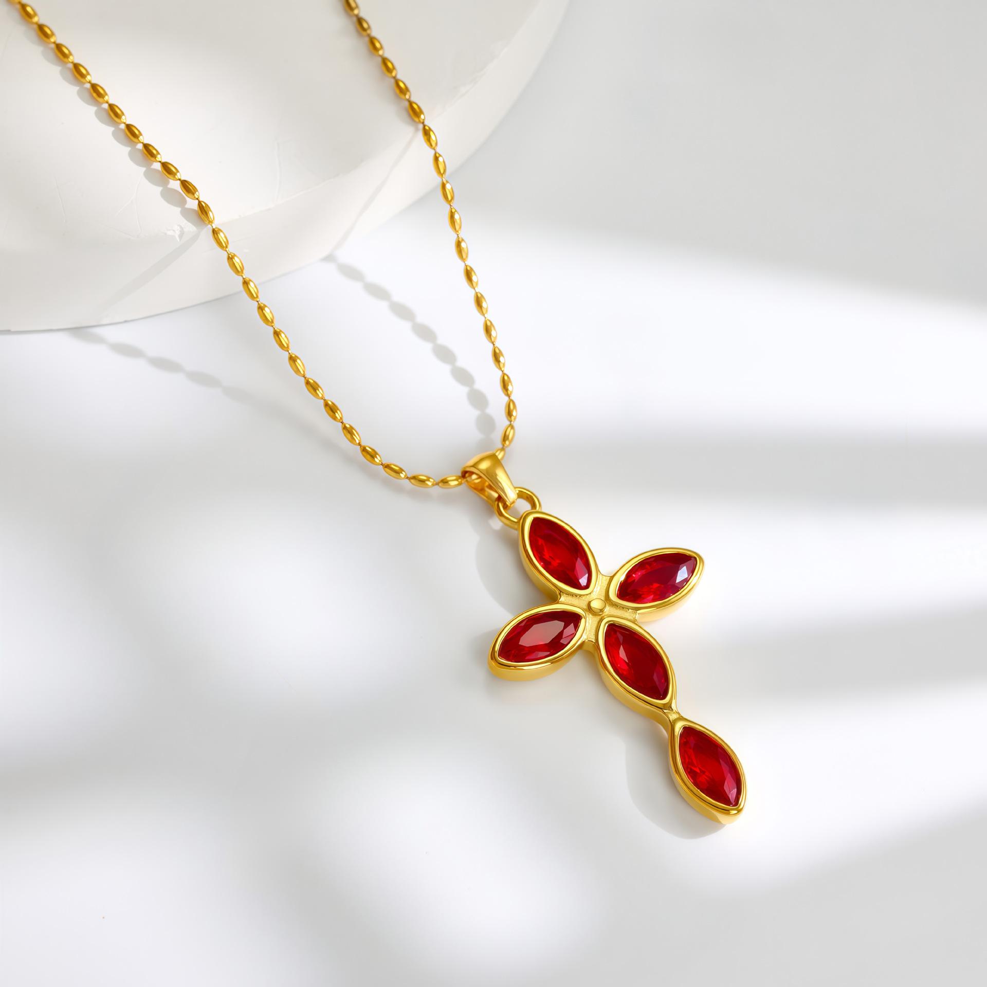 Popular Fashion Personality Diamond-Encrusted Cross Titanium Steel Necklace Jewelry Three-Color Selection Niche Does Not Fade
Popular Fashion Personality Diamond-Encrusted Cross Titanium Steel Necklace Jewelry Three-Color Selection Niche Does Not Fade