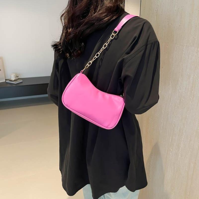 New women s bag autumn and winter baguette bag fashionable retro underarm bag versatile atmosphere portable temperament shoulder bag рожевий червоний колір
New women s bag autumn and winter baguette bag fashionable retro underarm bag versatile atmosphere portable temperament shoulder bag рожевий червоний колір