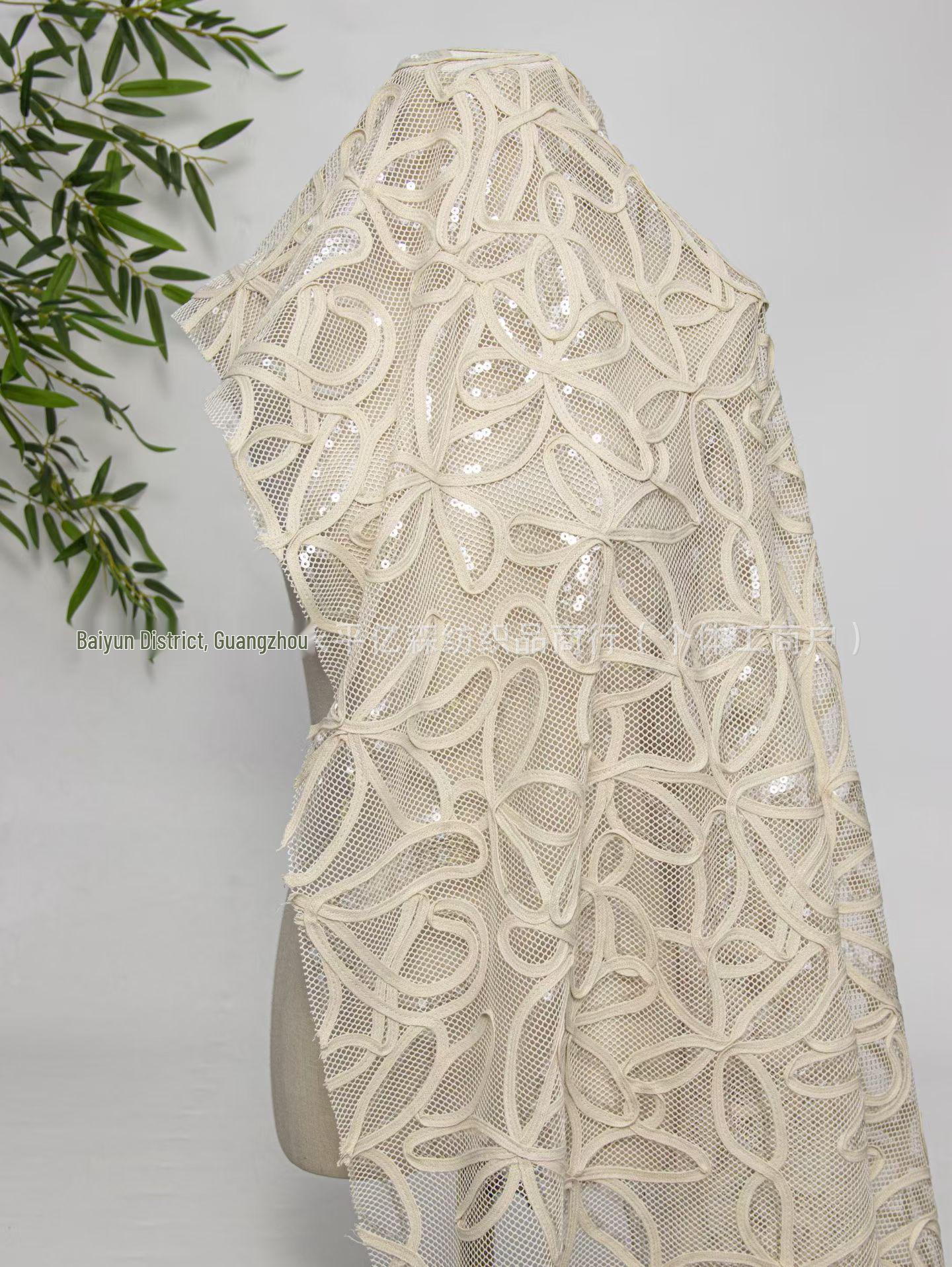 In-Stock Heavy-Duty Sequin & Embroidery Lace Vest Skirt Fabric for Stage Costumes
In-Stock Heavy-Duty Sequin & Embroidery Lace Vest Skirt Fabric for Stage Costumes
