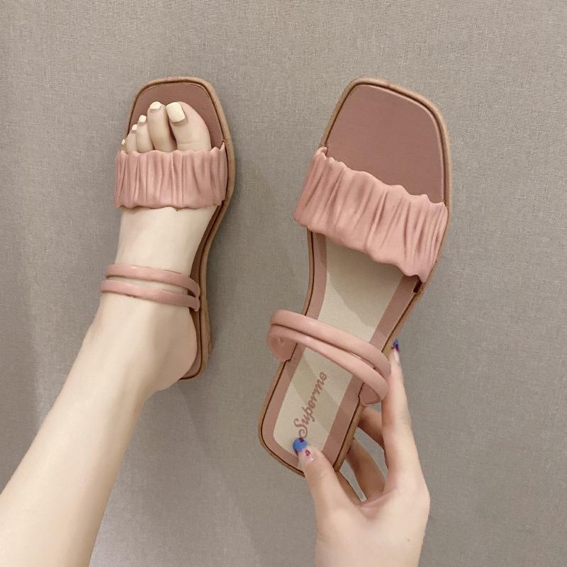 Жіночі модні літні сандалі на танкетці - капці в стилі феї для дому та вулиці Size 37
Жіночі модні літні сандалі на танкетці - капці в стилі феї для дому та вулиці Size 37