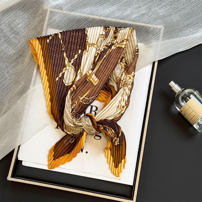 Мятый квадратный шарф женский новый имитация шелка печатный шелковый шарф высококачественный платок на голову повязка на голову плиссированный маленький шарф шаль
Мятый квадратный шарф женский новый имитация шелка печатный шелковый шарф высококачественный платок на голову повязка на голову плиссированный маленький шарф шаль