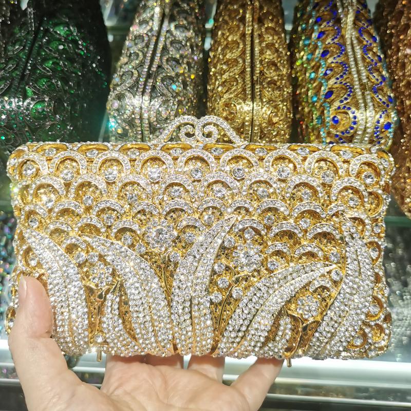 White Clear Evening Clutch Wedding Purse Blue/Green Rhinestone Wedding Bag Grass Shape Diamond Formal Prom Purses And Handbags 18cmX12cmX6cm
White Clear Evening Clutch Wedding Purse Blue/Green Rhinestone Wedding Bag Grass Shape Diamond Formal Prom Purses And Handbags 18cmX12cmX6cm