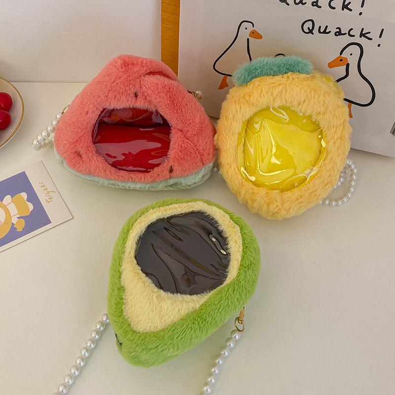 2025 new fruit jelly bag cute pearl chain children s shoulder messenger bag versatile accessories change bag
2025 new fruit jelly bag cute pearl chain children s shoulder messenger bag versatile accessories change bag