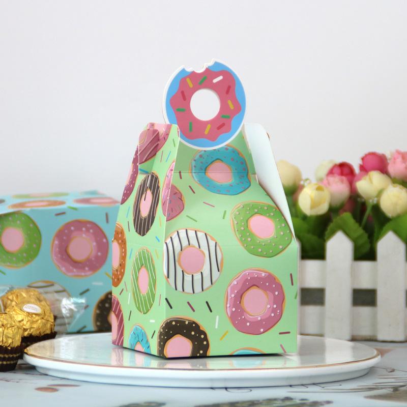 European Donut Cookie Box, Tote Box, Bread Baking Packing Carton, Cake Box.
European Donut Cookie Box, Tote Box, Bread Baking Packing Carton, Cake Box.