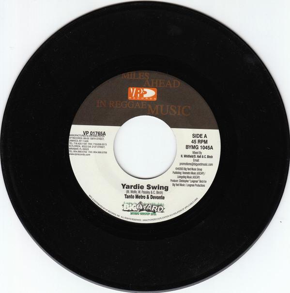 7inch Record TANTO METRO & DEVONTE / CHICO - Yardie Swing / Exchange BYMG1045 VP Records, Big 2003 US Reggae, Ska & Dub Used
7inch Record TANTO METRO & DEVONTE / CHICO - Yardie Swing / Exchange BYMG1045 VP Records, Big 2003 US Reggae, Ska & Dub Used
