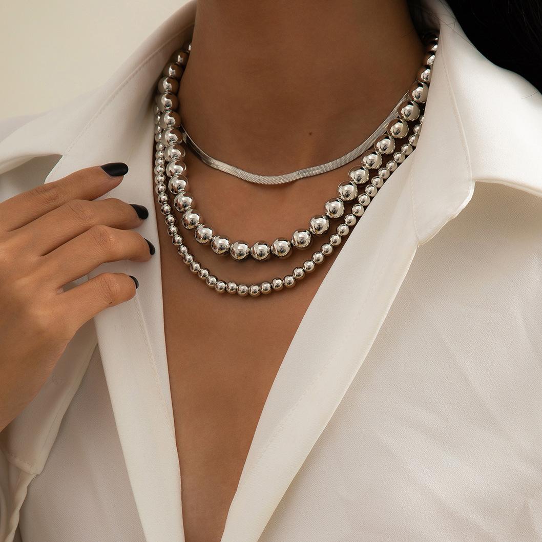 Ingemark готическое темпераментное ожерелье из змеиной кости, тонкая цепочка для женщин, винтажный шаровой кулон с воротником, колье, ювелирные изделия на шею, аксессуары
Ingemark готическое темпераментное ожерелье из змеиной кости, тонкая цепочка для женщин, винтажный шаровой кулон с воротником, колье, ювелирные изделия на шею, аксессуары