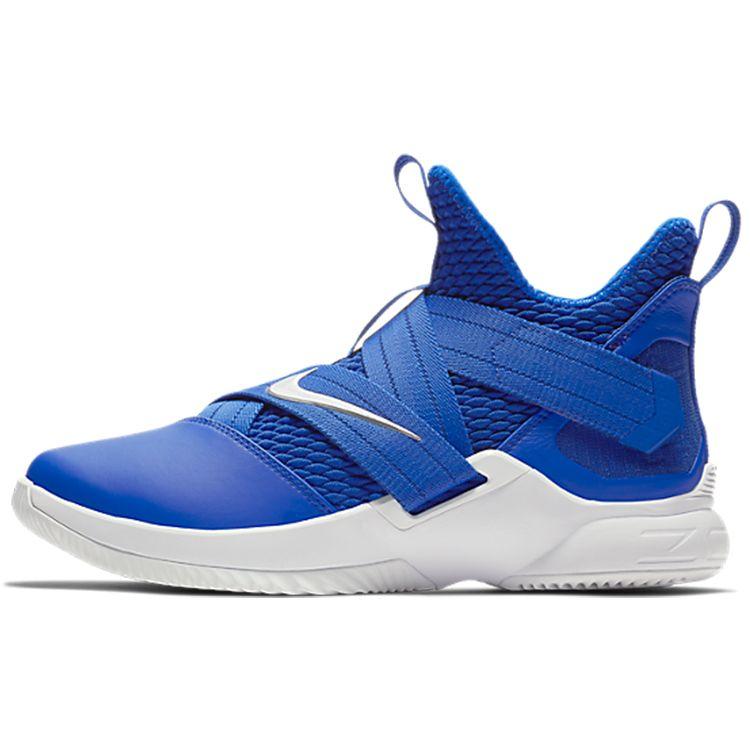 Мужские кроссовки Nike LeBron Soldier 12 TB Game Royal синий металлик-серебристый белый AT3872-401
Мужские кроссовки Nike LeBron Soldier 12 TB Game Royal синий металлик-серебристый белый AT3872-401