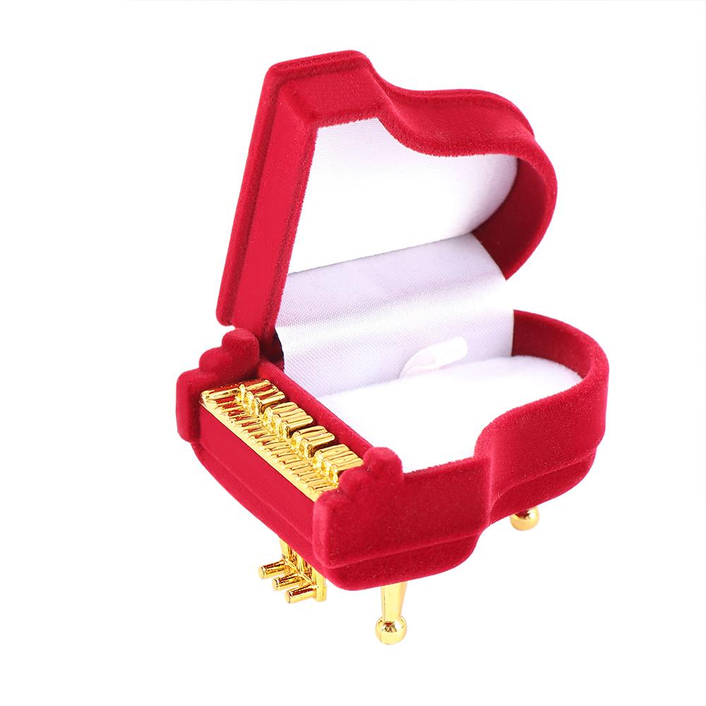 Hot Wedding Earring Pendant Storage Box Ring Box Gift Case Velvet Piano Ring Box червоний
Hot Wedding Earring Pendant Storage Box Ring Box Gift Case Velvet Piano Ring Box червоний