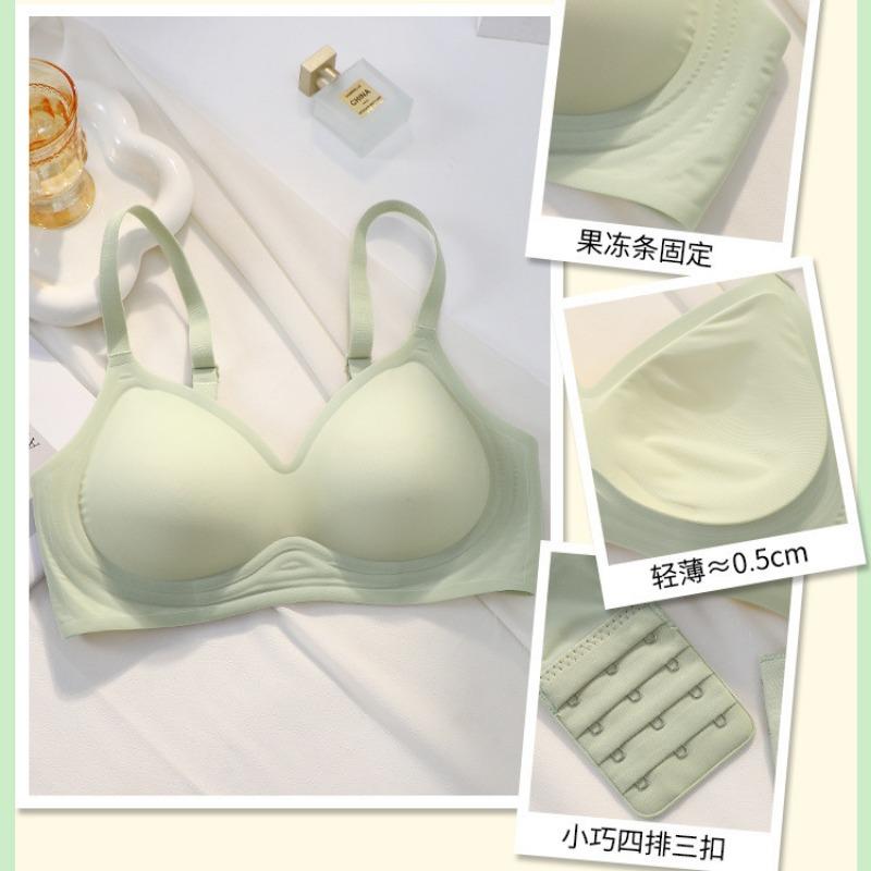 Light Green Seamless Wireless Bra with Jelly Strip Support and Adjustable Straps S
Light Green Seamless Wireless Bra with Jelly Strip Support and Adjustable Straps S