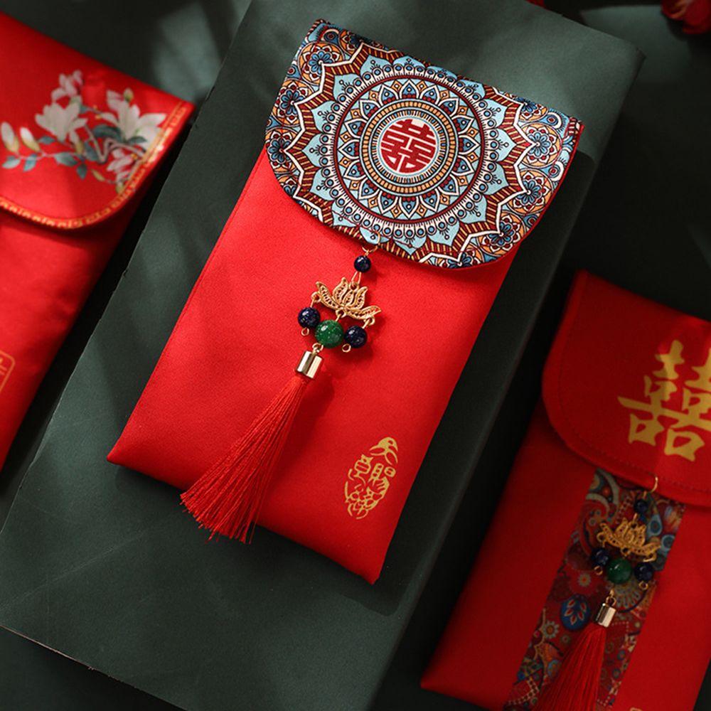 Парчовый фестиваль китайской весны на новый день рождения, год Тигра, шелковые красные конверты 
Парчовый фестиваль китайской весны на новый день рождения, год Тигра, шелковые красные конверты