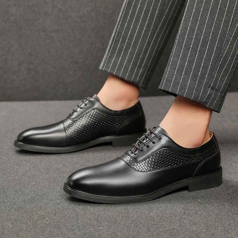 Men s shoes large size new leather shoes fashion men s business dress shoes trend British style wedding shoes can be 38
Men s shoes large size new leather shoes fashion men s business dress shoes trend British style wedding shoes can be 38