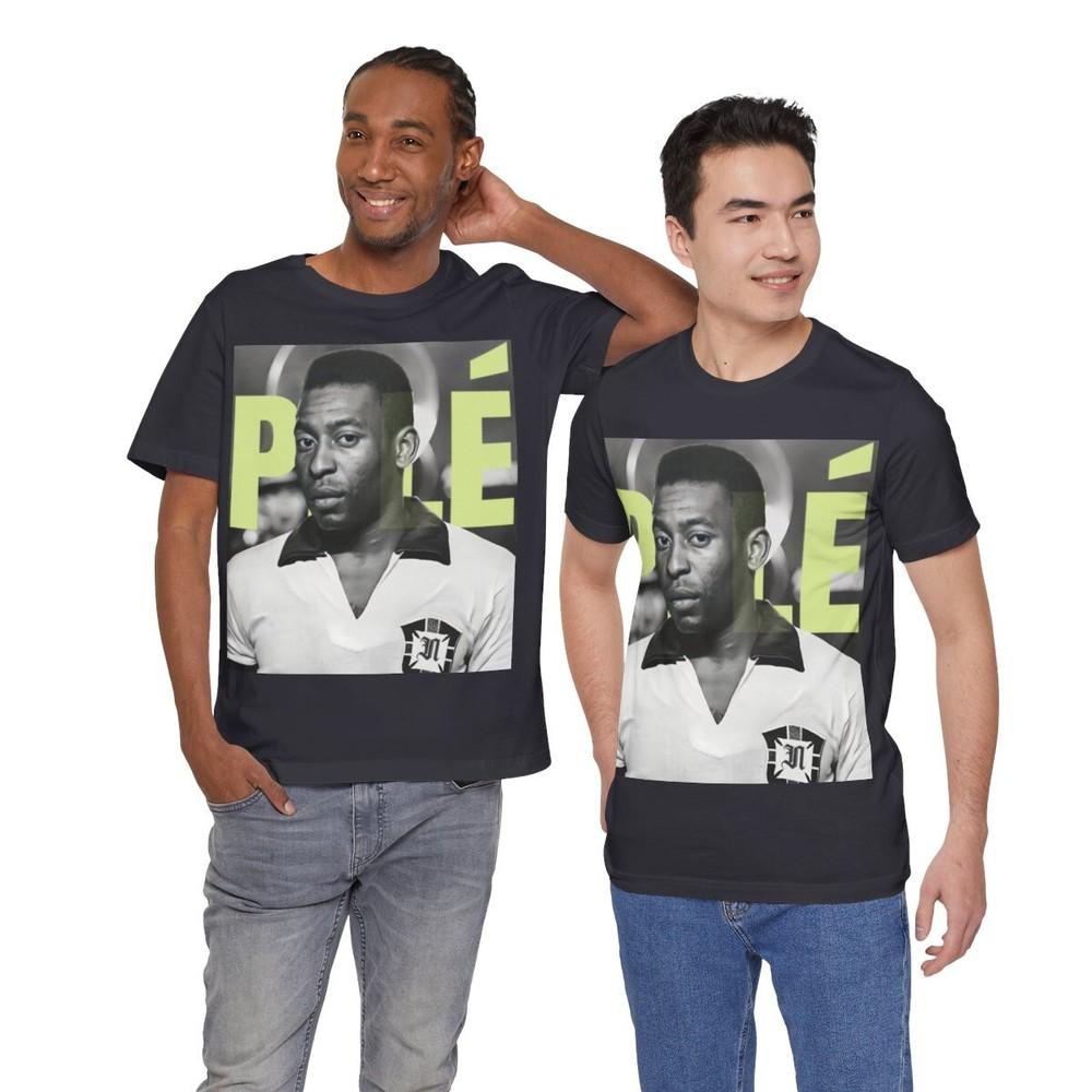 PELÉ Eterno Unisex T-Shirt S
PELÉ Eterno Unisex T-Shirt S