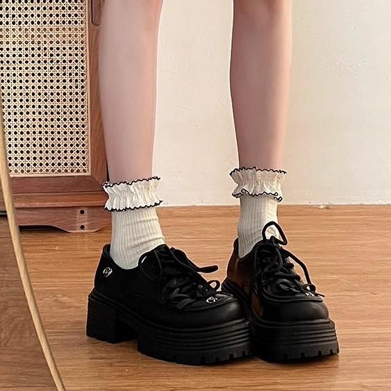 British style lace-up trend small leather shoes women s 2025 spring new thick-soled thick-heeled casual versatile loafers single shoes 35 чорний
British style lace-up trend small leather shoes women s 2025 spring new thick-soled thick-heeled casual versatile loafers single shoes 35 чорний