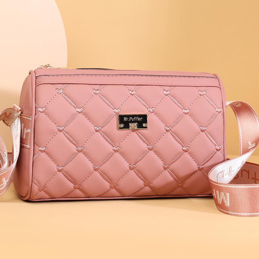 Spring/Summer Women s High-End Versatile Large Capacity Crossbody and Shoulder Bag
Spring/Summer Women s High-End Versatile Large Capacity Crossbody and Shoulder Bag