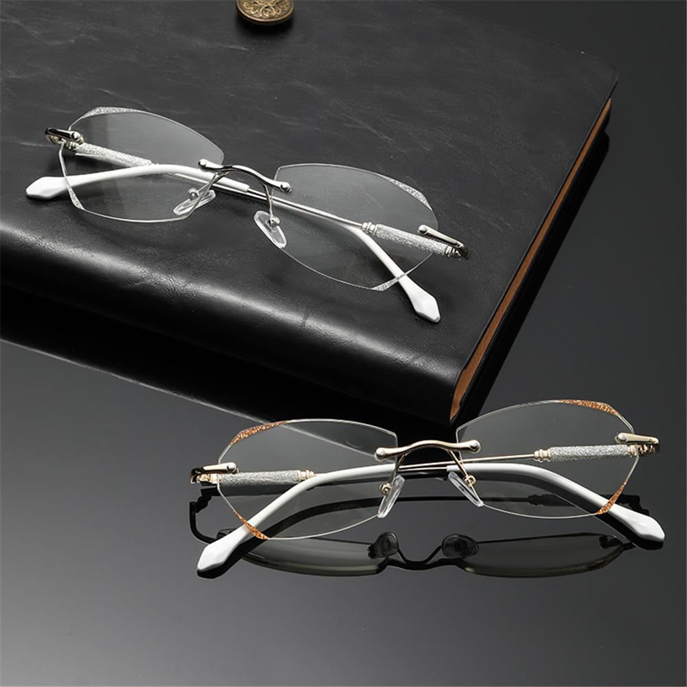 Men Eyewear Anti-radiation Ultralight Rimless Anti Blue Light Reading Eyeglasses Reading Glasses
Men Eyewear Anti-radiation Ultralight Rimless Anti Blue Light Reading Eyeglasses Reading Glasses