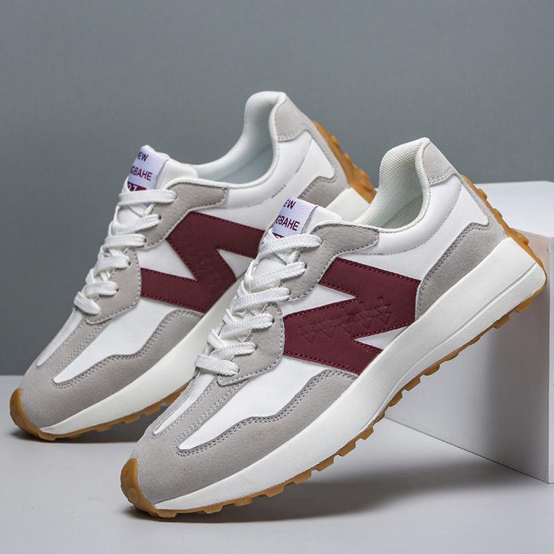 New sports trend versatile small waist men s and women s shoes dad shoes ultra-light running shoes 44
New sports trend versatile small waist men s and women s shoes dad shoes ultra-light running shoes 44