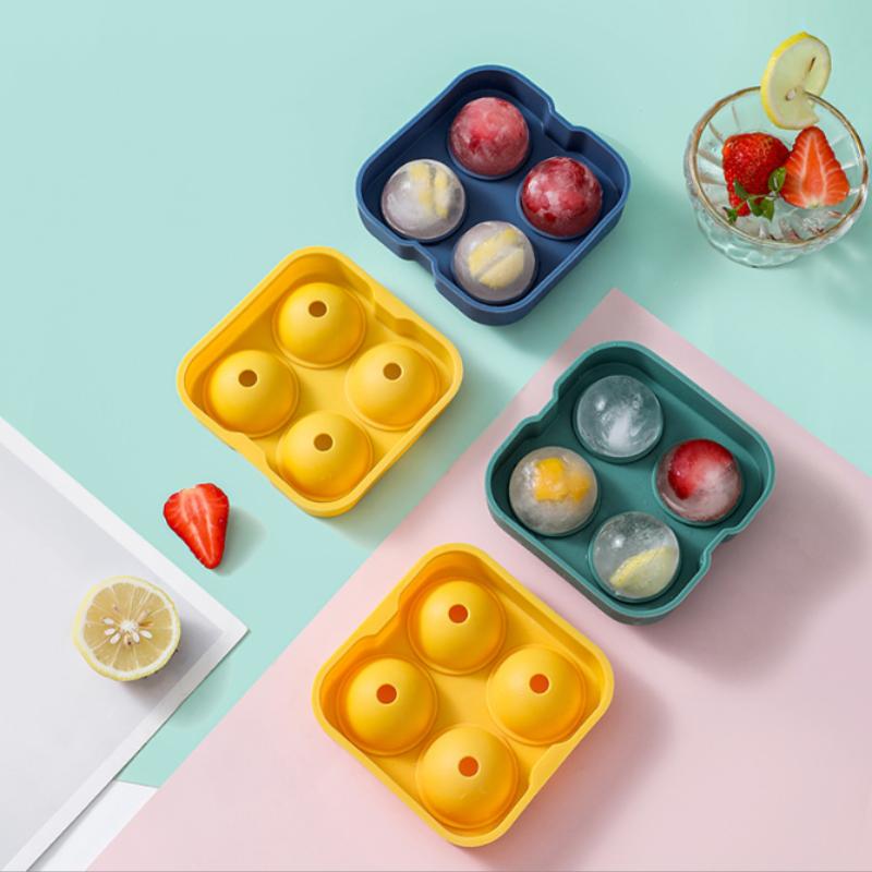 4.5cm Large Round Ice Ball Mould Tray Silicone Ice Cube Maker for Whisky Cold Drink Kitchen Bar Camp Accessories Bartending Tool 10*10*5.5cm
4.5cm Large Round Ice Ball Mould Tray Silicone Ice Cube Maker for Whisky Cold Drink Kitchen Bar Camp Accessories Bartending Tool 10*10*5.5cm