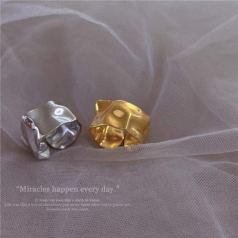 Adjustable 18K Gold Filled Ring with High Color Retention - European & American Style Index Finger Ring
Adjustable 18K Gold Filled Ring with High Color Retention - European & American Style Index Finger Ring