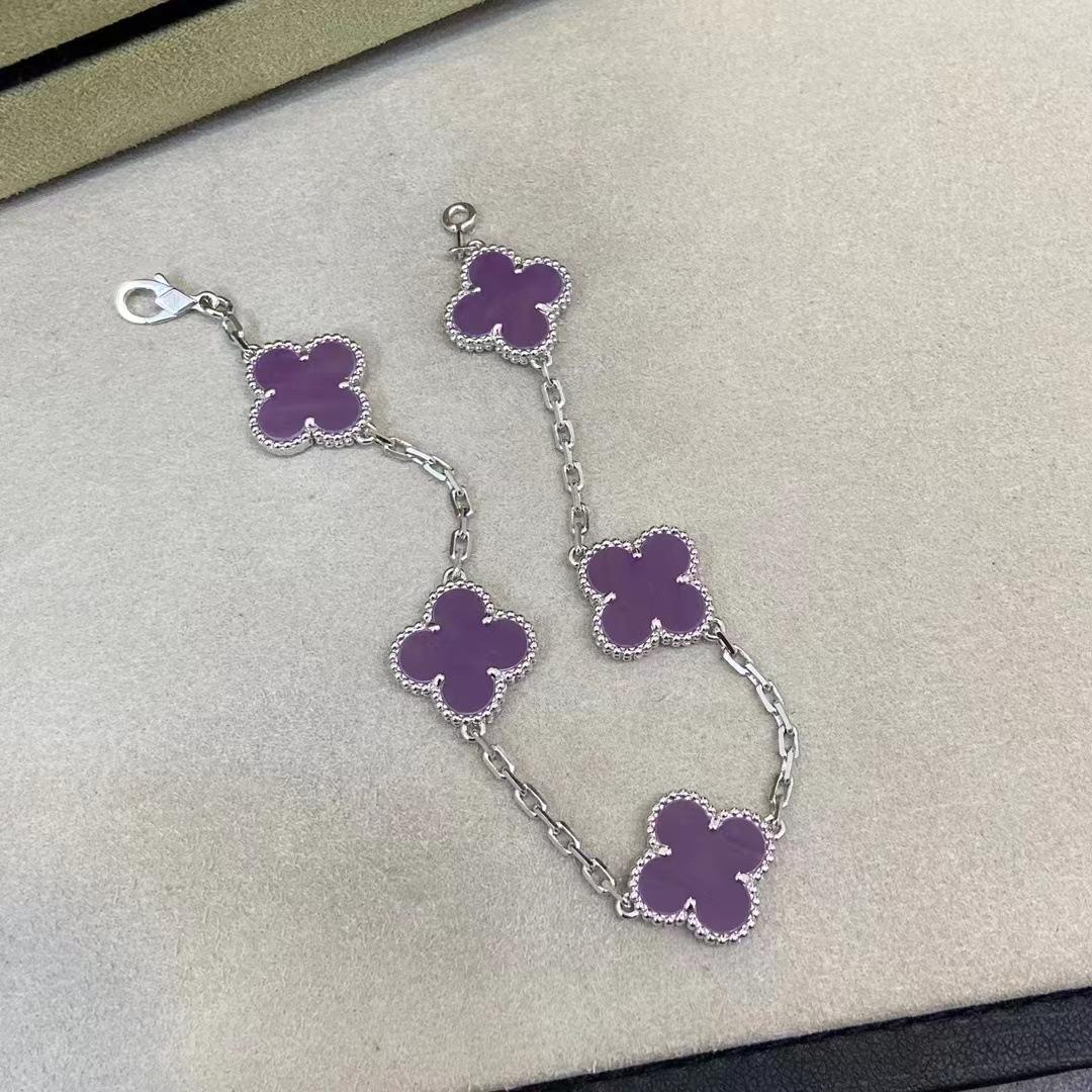 Високоякісний браслет з 18-каратного рожевого золота з лазерним білим перламутром, червоним халцедоном 15 мм, чотирилистою конюшиною, п ятипелюстковою квіткою для жінок
Високоякісний браслет з 18-каратного рожевого золота з лазерним білим перламутром, червоним халцедоном 15 мм, чотирилистою конюшиною, п ятипелюстковою квіткою для жінок