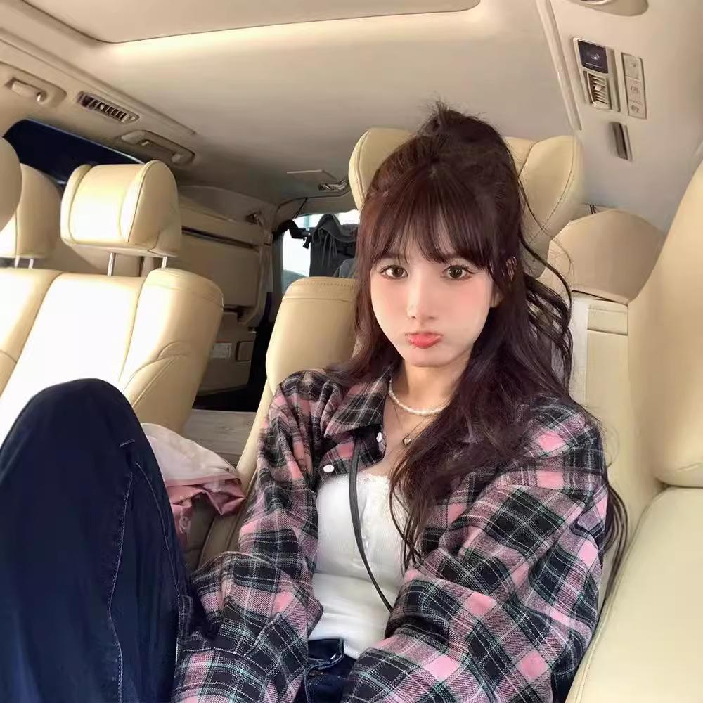 Retro Plaid Lantern Sleeve Wool-Blend Shirt for Autumn/Winter One Size (80-145 Jin)
Retro Plaid Lantern Sleeve Wool-Blend Shirt for Autumn/Winter One Size (80-145 Jin)