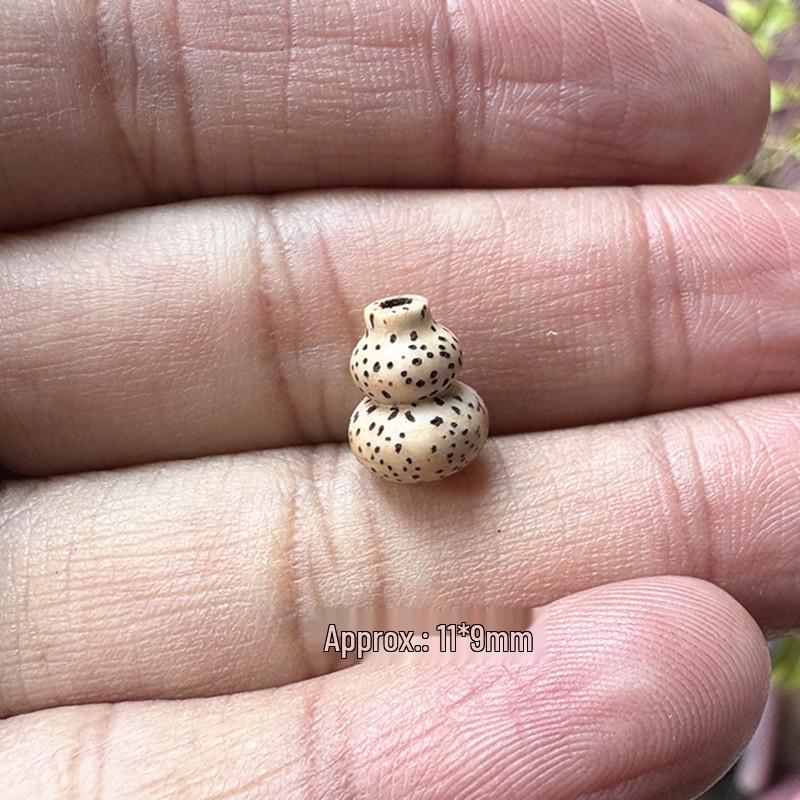Oxidized Yellow & White Star and Moon Gourd Pagoda Prayer Beads Bracelet Pendant
Oxidized Yellow & White Star and Moon Gourd Pagoda Prayer Beads Bracelet Pendant