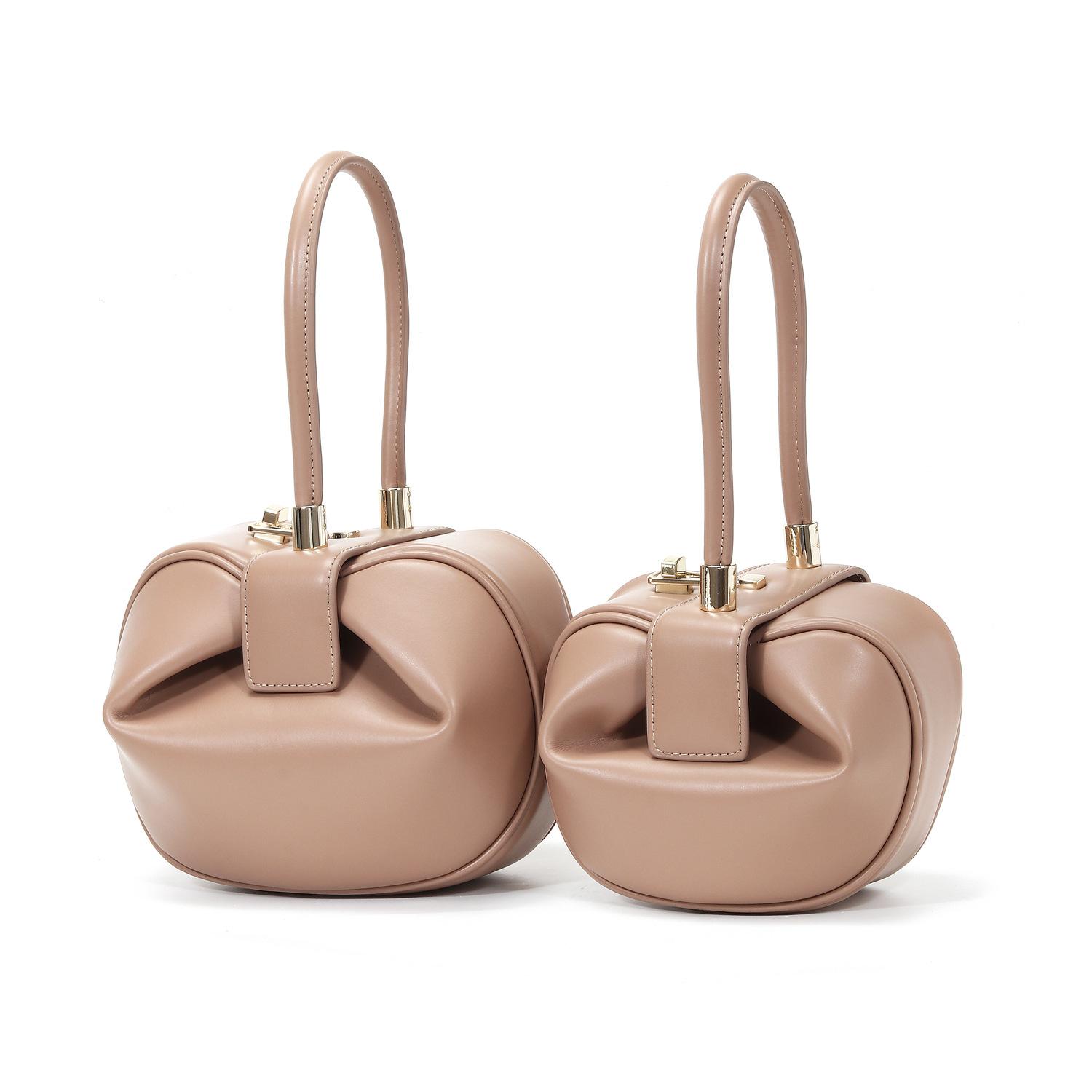 Women s New Single Shoulder Bag Korean Style Genuine Leather Fashion Dumpling Cloud Dumpling Women s Bag Crossbody Bag Apricot Large
Women s New Single Shoulder Bag Korean Style Genuine Leather Fashion Dumpling Cloud Dumpling Women s Bag Crossbody Bag Apricot Large