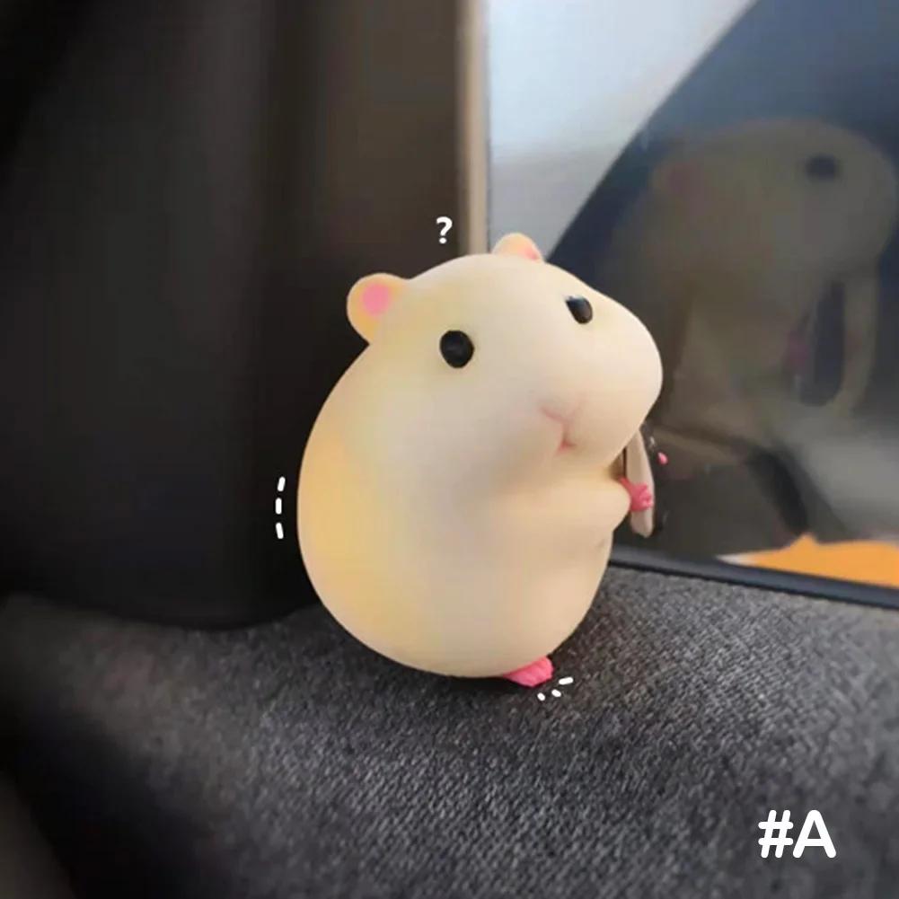 Foodie Hamster Blind Box Fantasy Creation Милая плюшевая кукла Машина Украшение для автомобиля Соломенная шляпа для автомобиля Маленький хомяк Украшение для автомобиля
Foodie Hamster Blind Box Fantasy Creation Милая плюшевая кукла Машина Украшение для автомобиля Соломенная шляпа для автомобиля Маленький хомяк Украшение для автомобиля