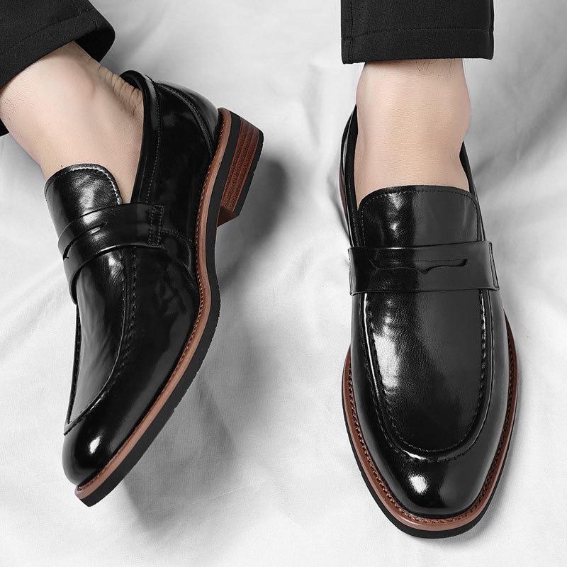 Men s 2025 Autumn Trendy Leather Loafers - Versatile, Fashionable, British-Style, Plus Size Options 42 чёрный
Men s 2025 Autumn Trendy Leather Loafers - Versatile, Fashionable, British-Style, Plus Size Options 42 чёрный