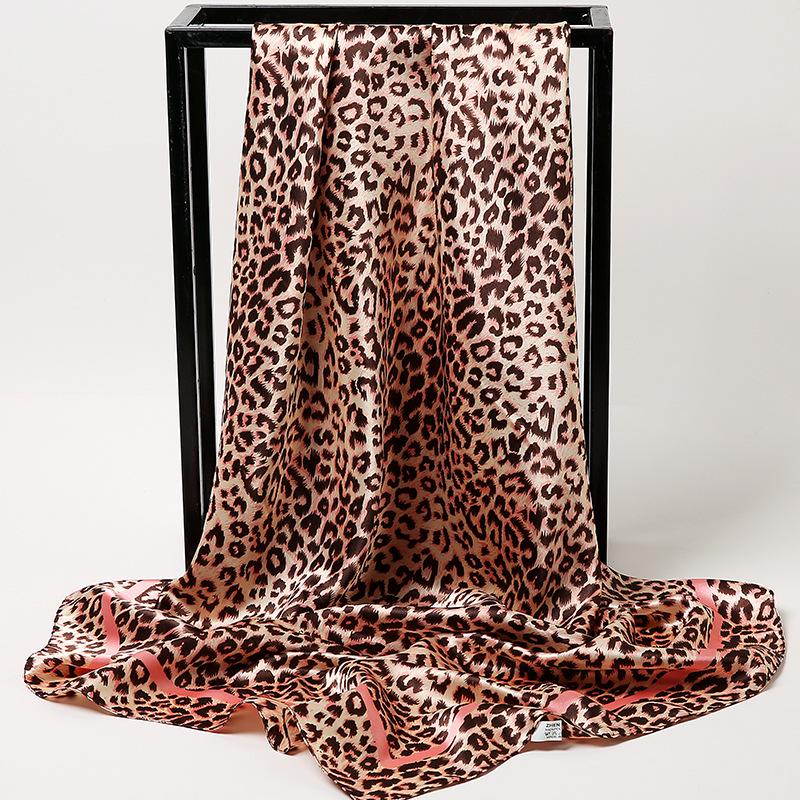 Spring/Summer 2024 Korean Retro Red Silk Headscarf & Neck Scarf - Versatile, Artistic Small Square Design 90 x 90 cm
Spring/Summer 2024 Korean Retro Red Silk Headscarf & Neck Scarf - Versatile, Artistic Small Square Design 90 x 90 cm