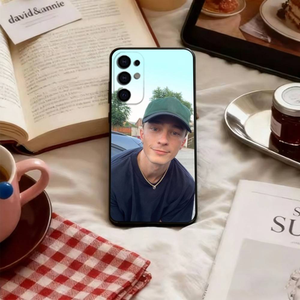 Чехол для телефона актера Дрю Старки Мягкий черный Для Samsung S25,S24,S21,S22,S23,S30,Ultra,S20,Plus,Fe,Lite Samsung S24ULTRA
Чехол для телефона актера Дрю Старки Мягкий черный Для Samsung S25,S24,S21,S22,S23,S30,Ultra,S20,Plus,Fe,Lite Samsung S24ULTRA