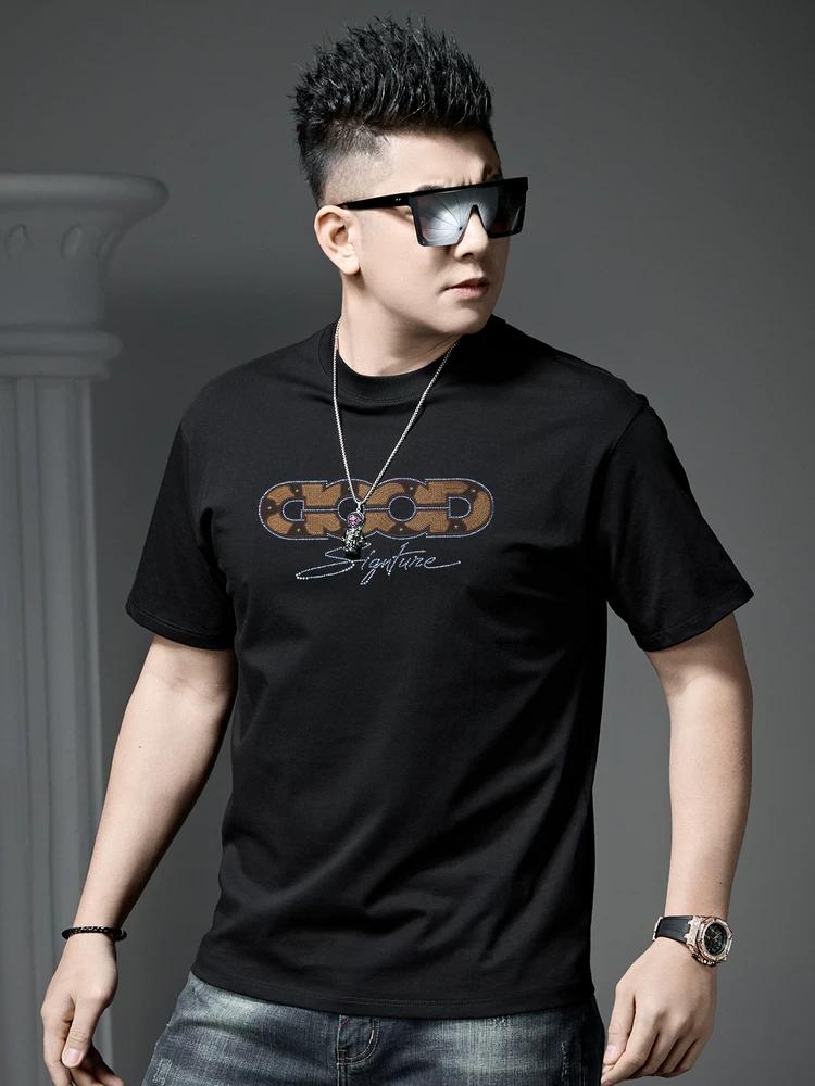 European Style Trendy Letter Rhinestone Print Short-Sleeve T-Shirt for Men 2025 New Summer Round Neck Top Men s Half-Sleeve Shirt M чёрный
European Style Trendy Letter Rhinestone Print Short-Sleeve T-Shirt for Men 2025 New Summer Round Neck Top Men s Half-Sleeve Shirt M чёрный