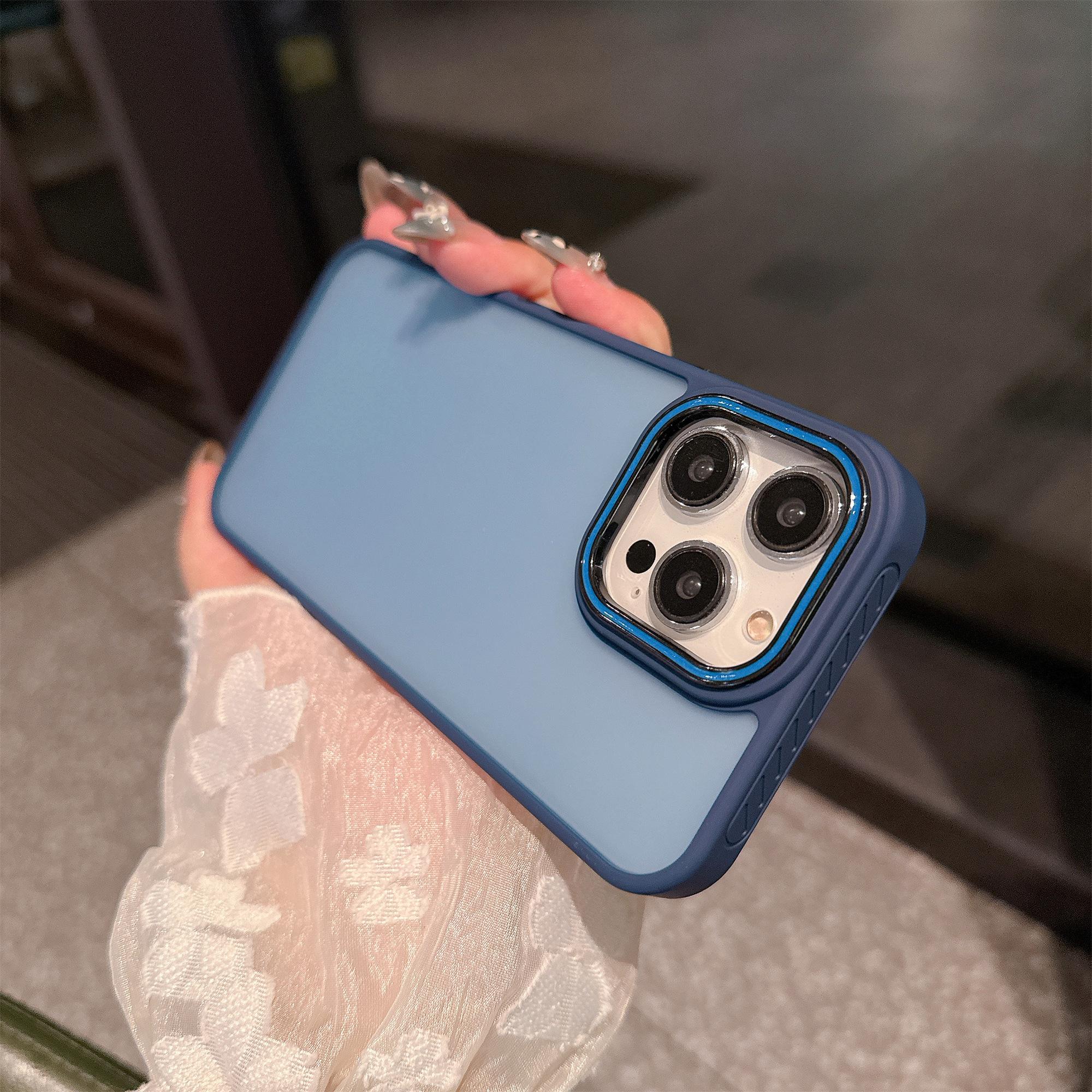 For iPhone 12/12 Pro Case PC + TPU Anti-Slip Matte Phone Cover
For iPhone 12/12 Pro Case PC + TPU Anti-Slip Matte Phone Cover