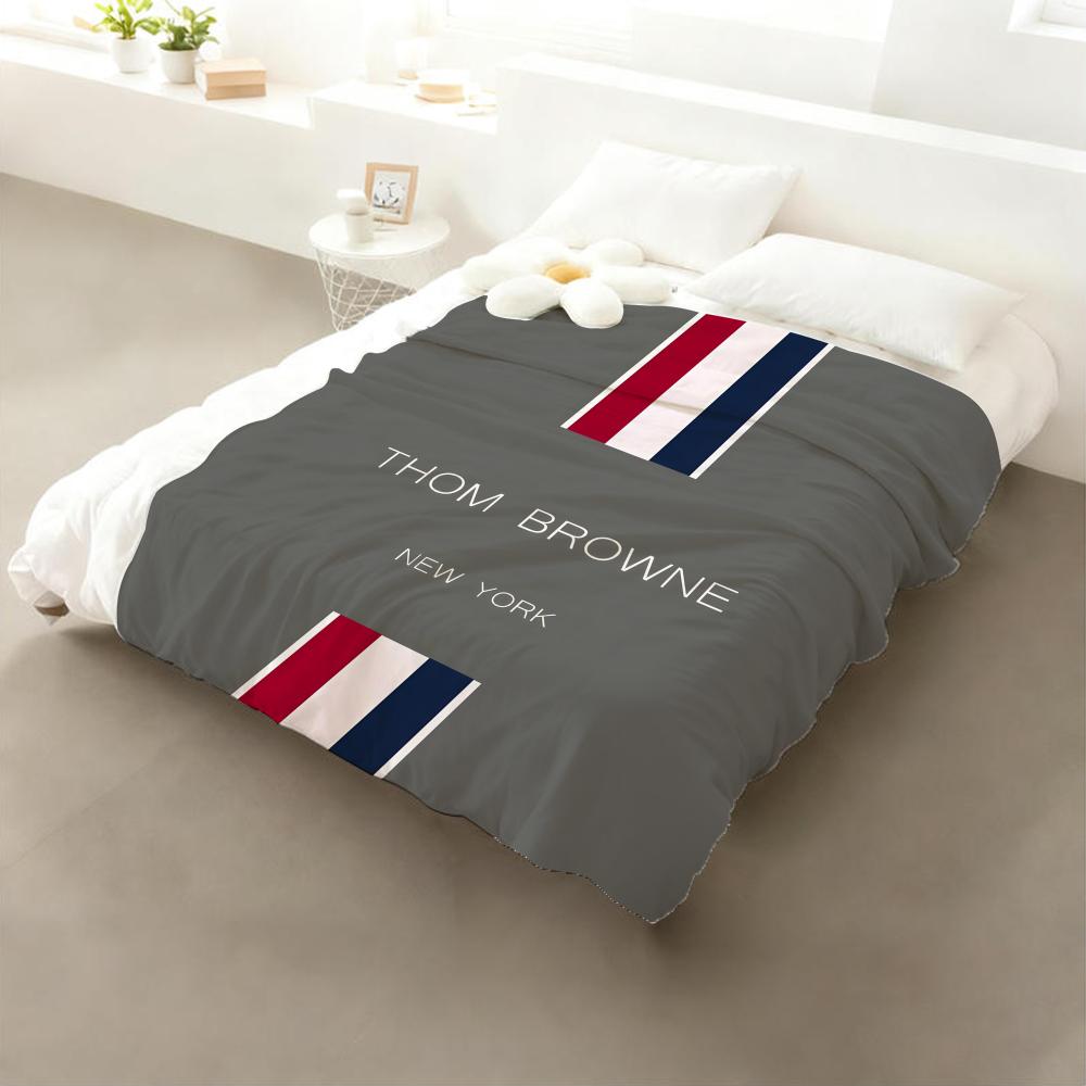 Trendy Brand T-Thom B-browne Throw Cozy Soft Flannel Throw Lightweight Skin-Friendly for Sofa Bed Office & Travel 75cmx90cm
Trendy Brand T-Thom B-browne Throw Cozy Soft Flannel Throw Lightweight Skin-Friendly for Sofa Bed Office & Travel 75cmx90cm