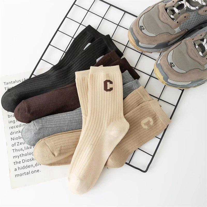5PCS Новые женские носки Сплошной цвет Письмо Полосатый хлопок Носки Корейская пара Повседневные носки 
5PCS Новые женские носки Сплошной цвет Письмо Полосатый хлопок Носки Корейская пара Повседневные носки