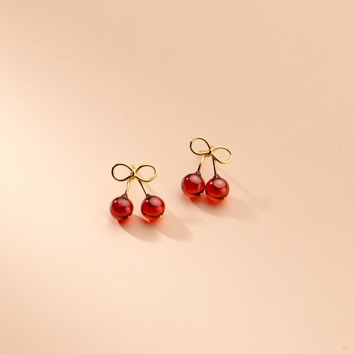 925 Sterling Copper Earrings With Small Cherry Vintage Hong Kong Style Earrings, High-End Woman French Red Earrings Gold белый
925 Sterling Copper Earrings With Small Cherry Vintage Hong Kong Style Earrings, High-End Woman French Red Earrings Gold белый
