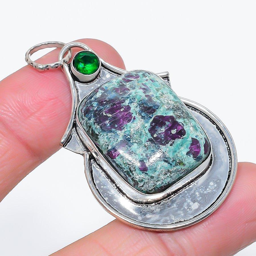 Натуральный рубин фуксит, диопсид 925 стерлинговое серебро ювелирный кулон 2.17 A1t76
Натуральный рубин фуксит, диопсид 925 стерлинговое серебро ювелирный кулон 2.17 A1t76