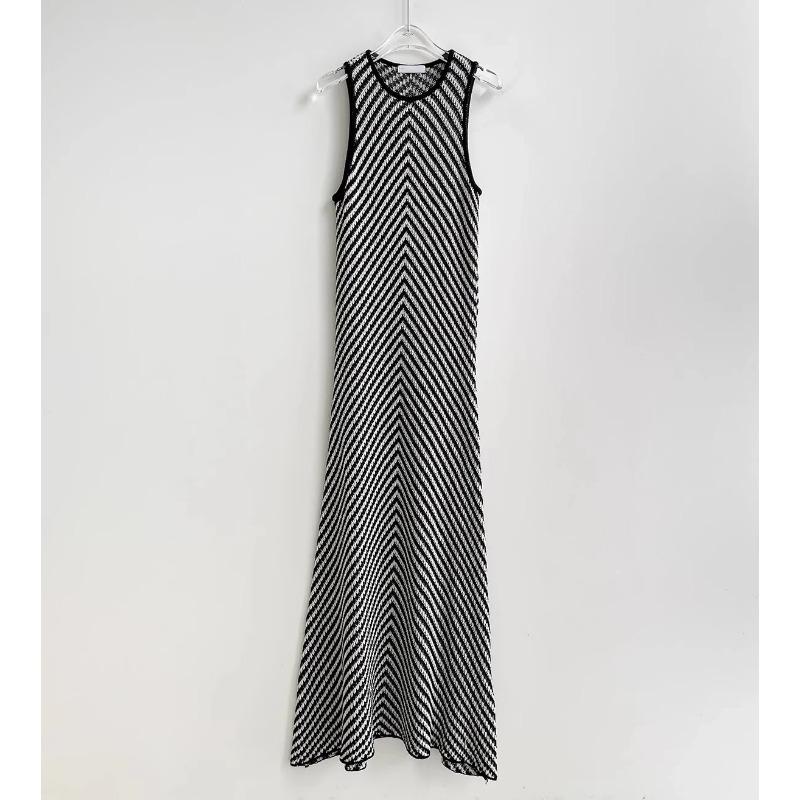 Платья женские темпераментные полосатые новые без рукавов летние с круглым вырезом эстетичный дизайн французский стиль универсальные ретро Харадзюку XL чёрный
Платья женские темпераментные полосатые новые без рукавов летние с круглым вырезом эстетичный дизайн французский стиль универсальные ретро Харадзюку XL чёрный