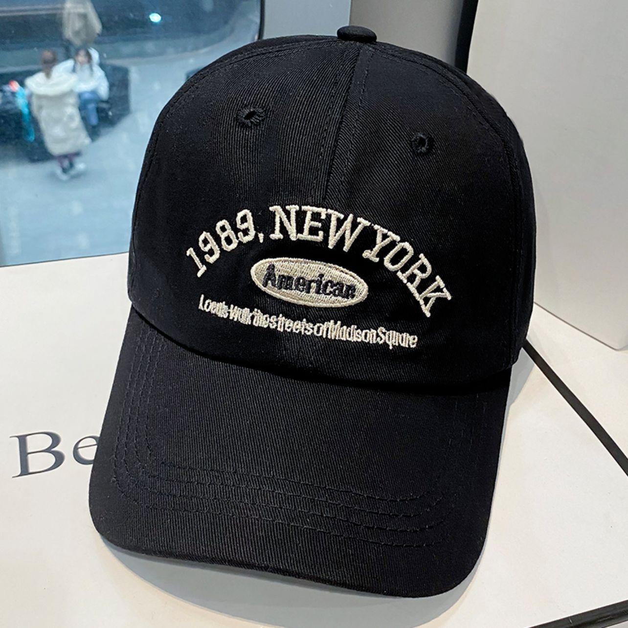 ins модная американская ретро-бейсболка с солнцезащитным козырьком детская универсальная уличная кепка с вышитыми буквами и мягким верхом чёрный
ins модная американская ретро-бейсболка с солнцезащитным козырьком детская универсальная уличная кепка с вышитыми буквами и мягким верхом чёрный