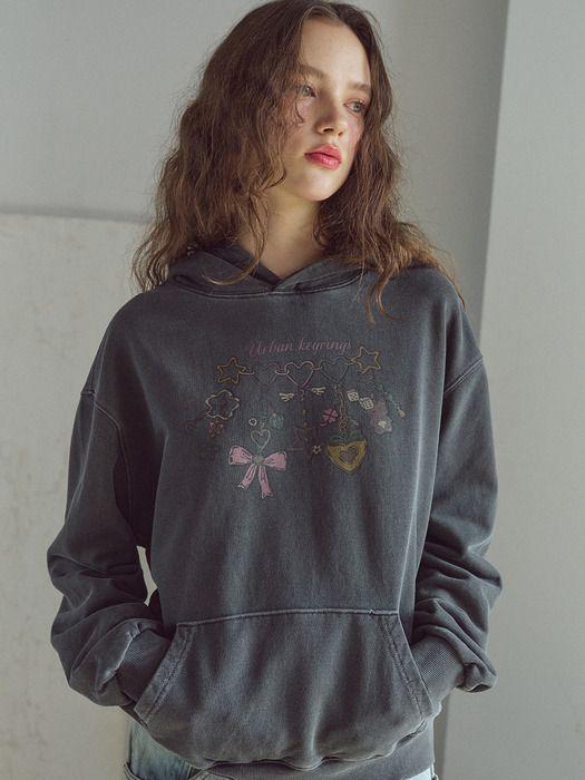 CPGN Городской брелок Укороченное худи с пигментной окраской Дымчато-черный ONE
CPGN Городской брелок Укороченное худи с пигментной окраской Дымчато-черный ONE