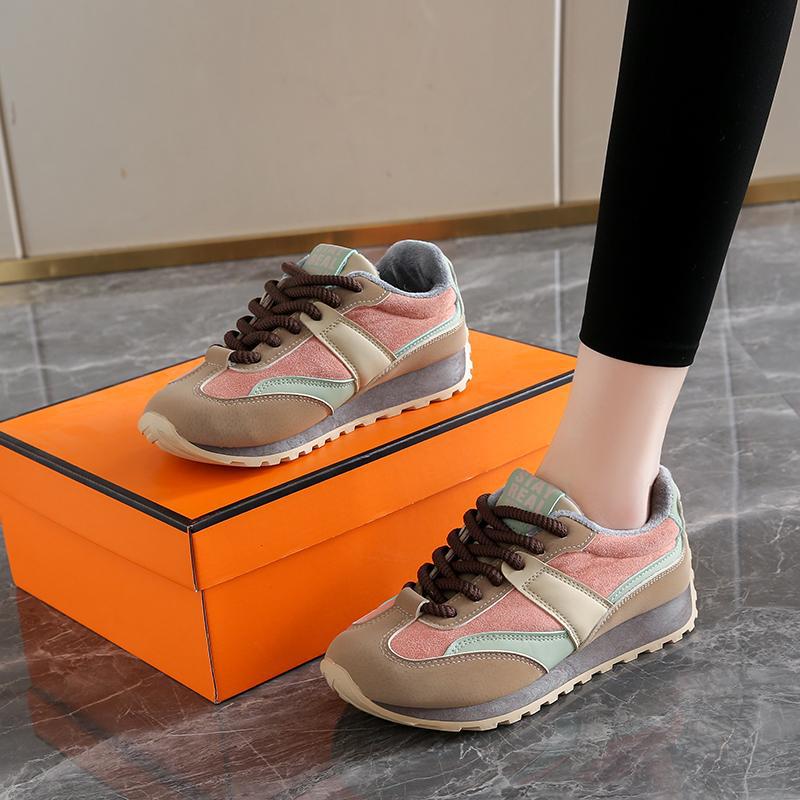 Niche design Forrest Gump shoes retro color matching sports shoes children s 2024 autumn and winter new height-increasing casual moral training shoes 40 рожевий
Niche design Forrest Gump shoes retro color matching sports shoes children s 2024 autumn and winter new height-increasing casual moral training shoes 40 рожевий